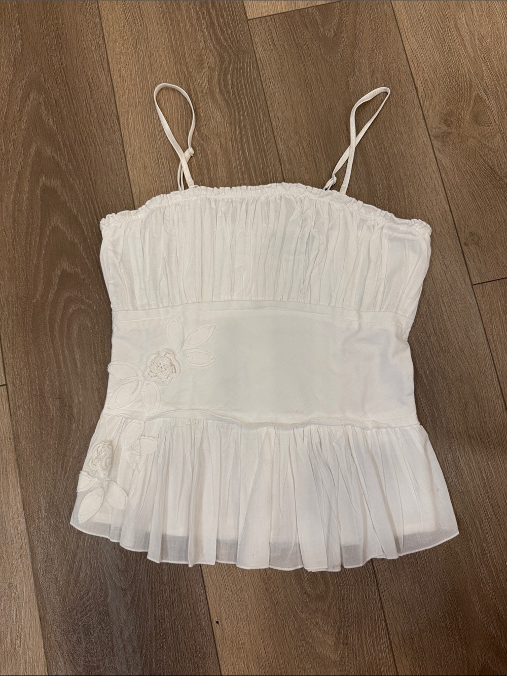 Women’s White Sleeveless Peplum Camisole Top